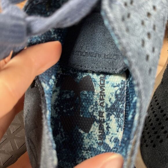 Under Armour Womens Size 7.5 UA Street Precision Low Luxe Blue 1296225-953 light - Picture 7 of 10